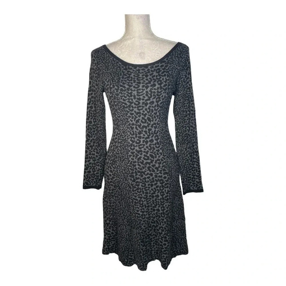 Joie Leopard Sweater‎ Dress - Picture 5 of 5